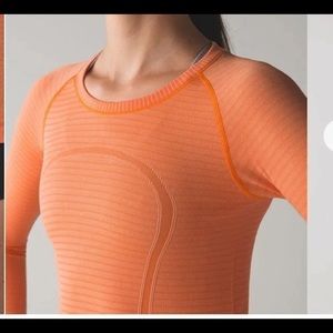Lululemon Run Swiftly LS
